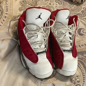Nike jordan retro gym red and flint grey (GS) size 1y